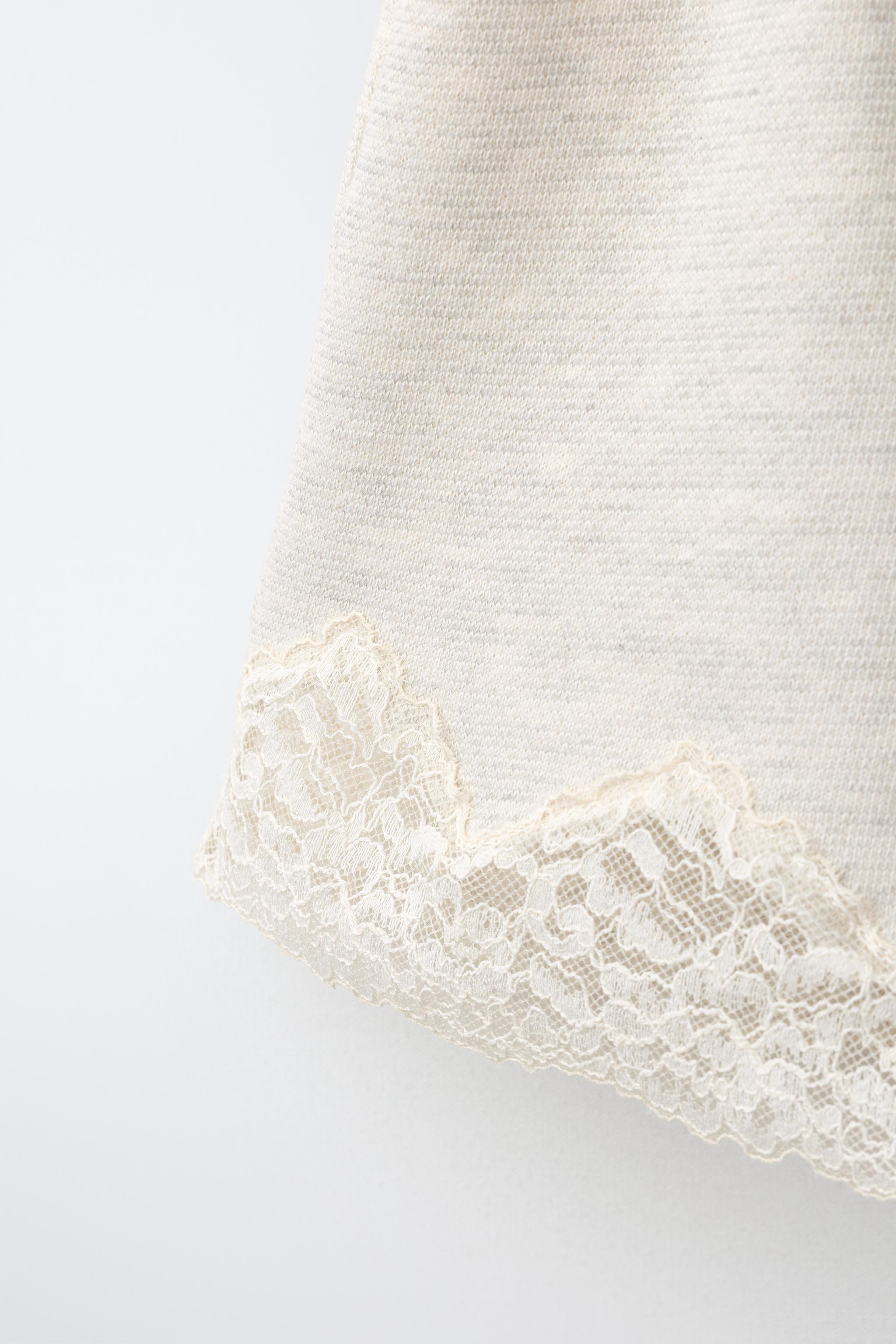 LACE PLUSH SHORTS